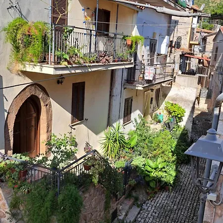 Silvia House Prossedi
